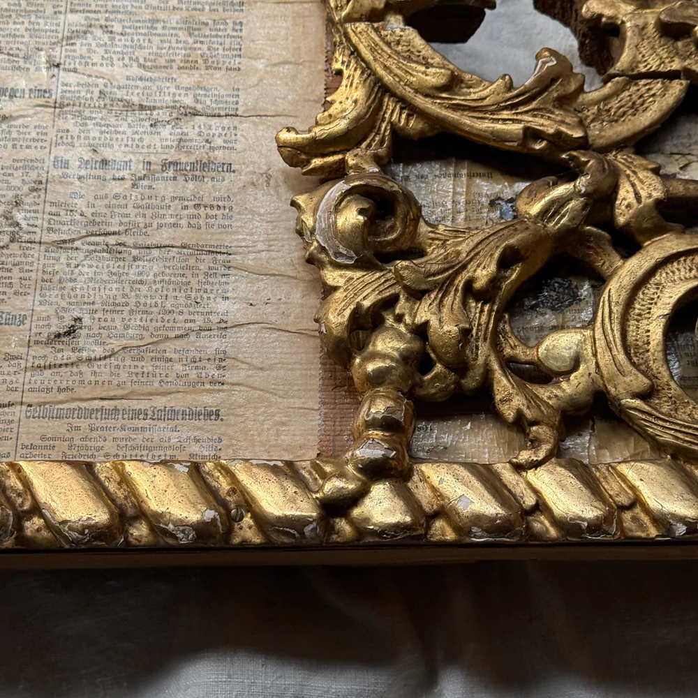 19th-century Gilt Over Door Architectural Element - Image 5