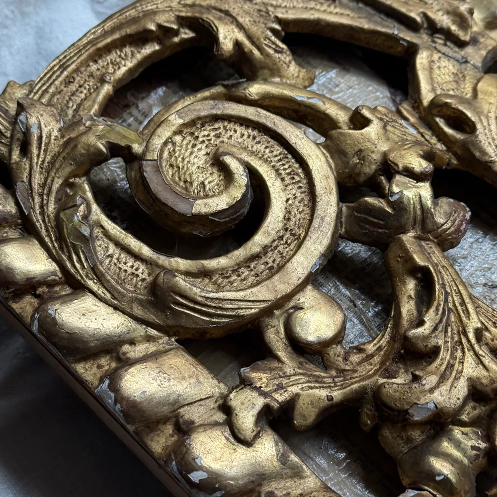 19th-century Gilt Over Door Architectural Element - Image 6