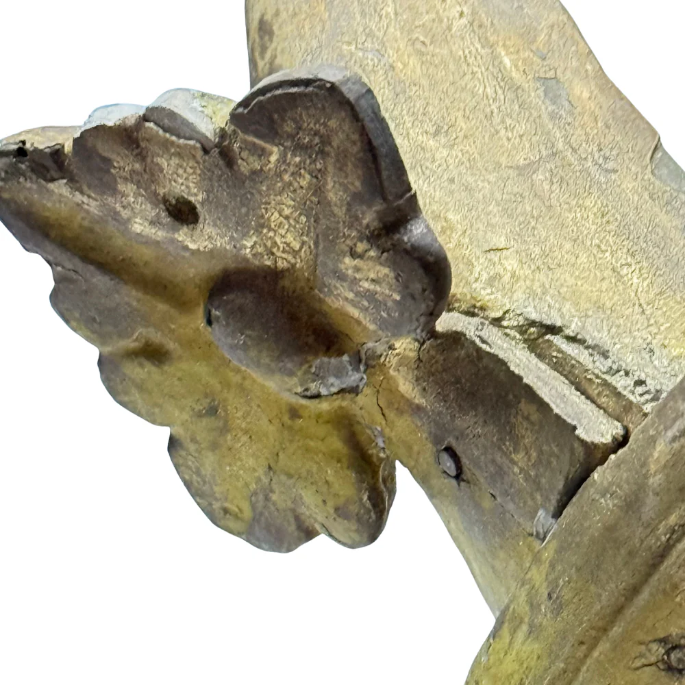 19th-century Italian Carved Wood Crown - Image 4