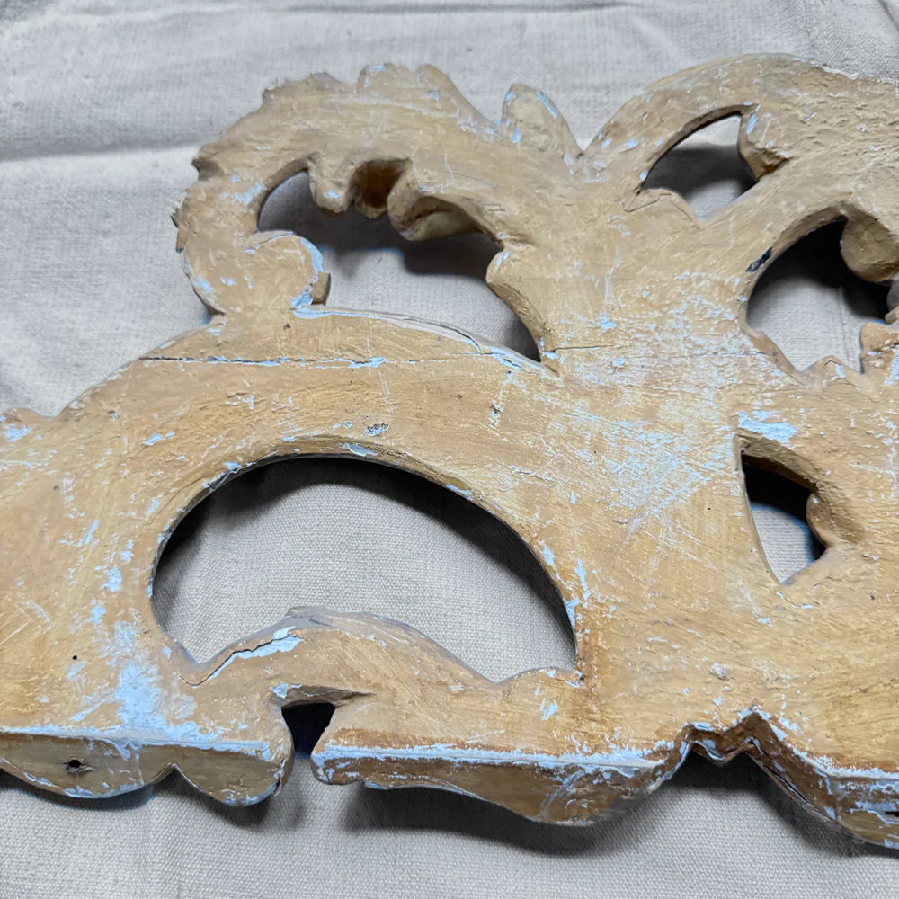 19th-century Italian Gilt Over Door Architectural Element - Image 7